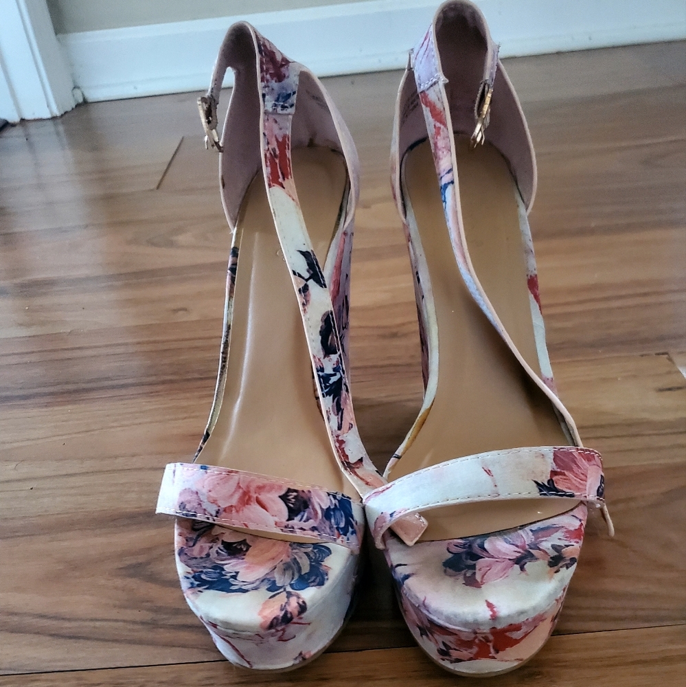 Bamboo Colorful Floral Platform Wedge Heels